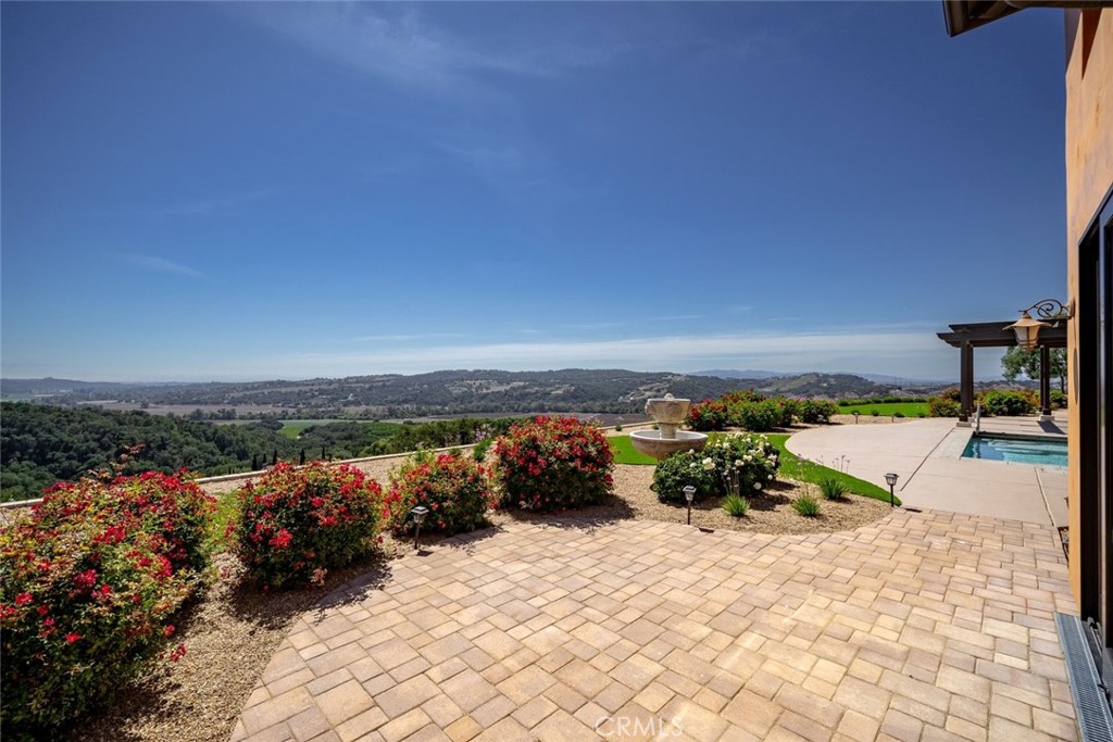main property photo 67