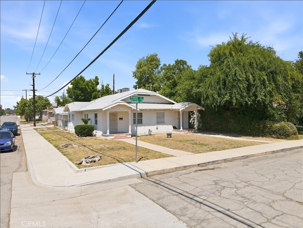 main property photo 7