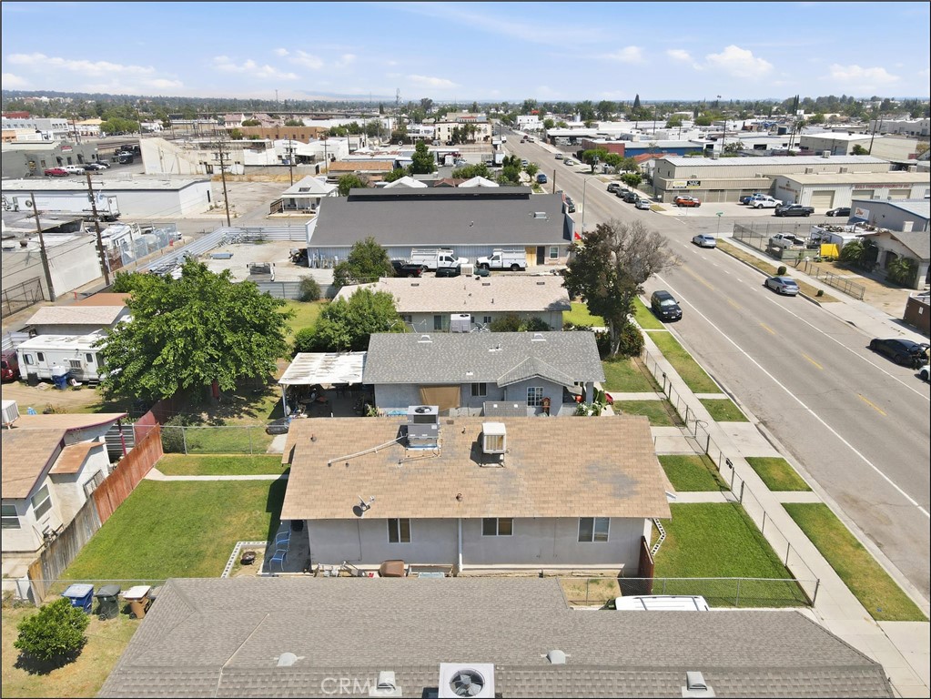 main property photo 9