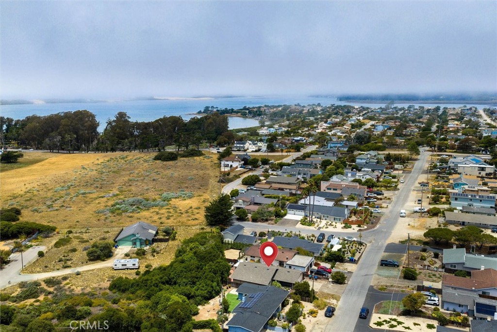 main property photo 39