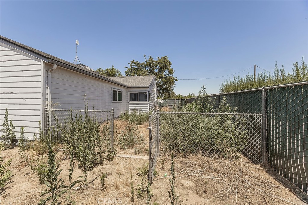 main property photo 44