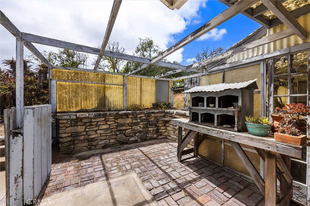 main property photo 41