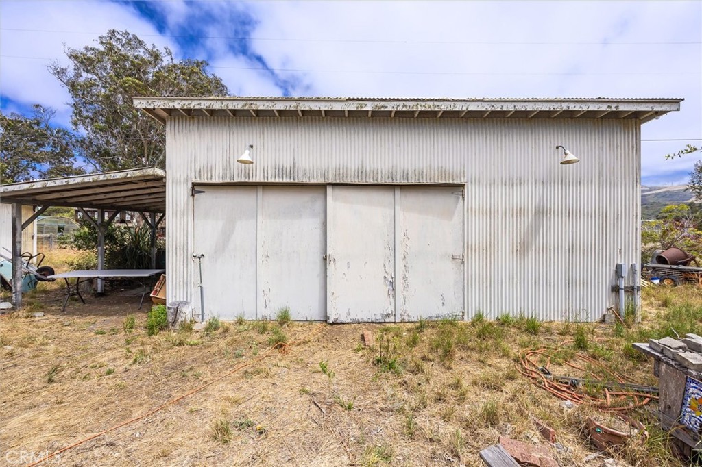 main property photo 45