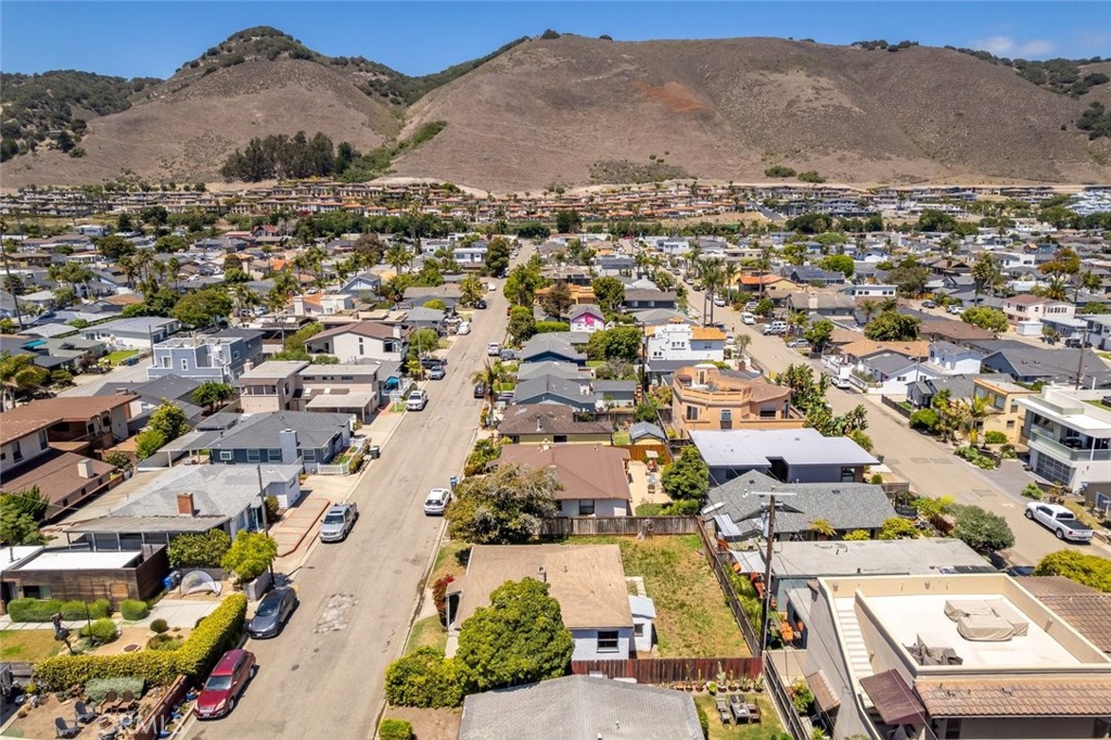main property photo 35