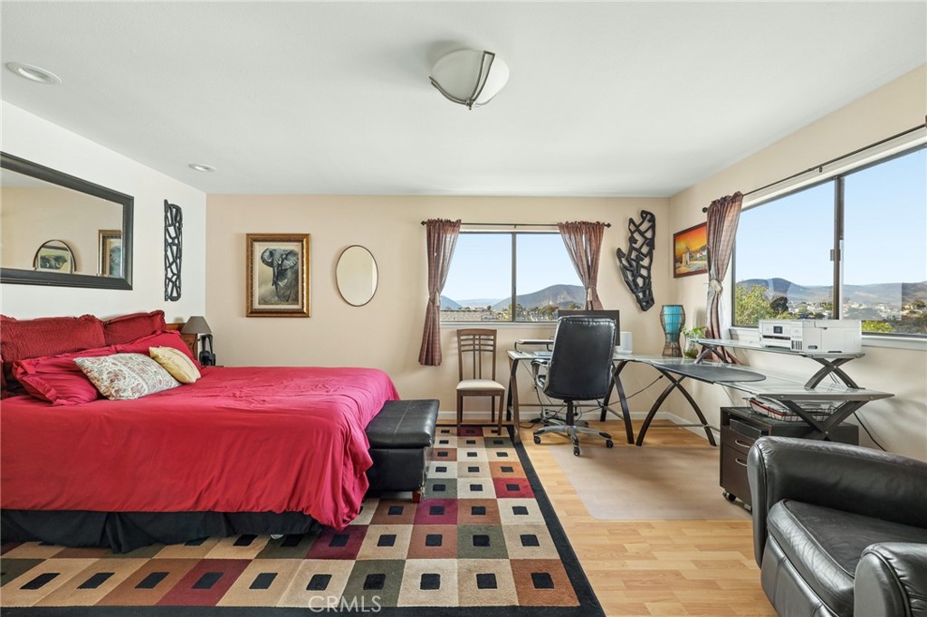 main property photo 45