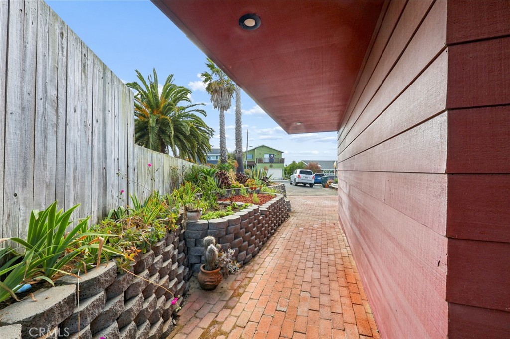 main property photo 54