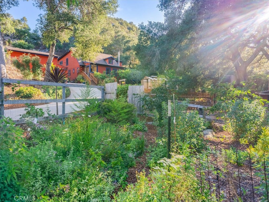 main property photo 35