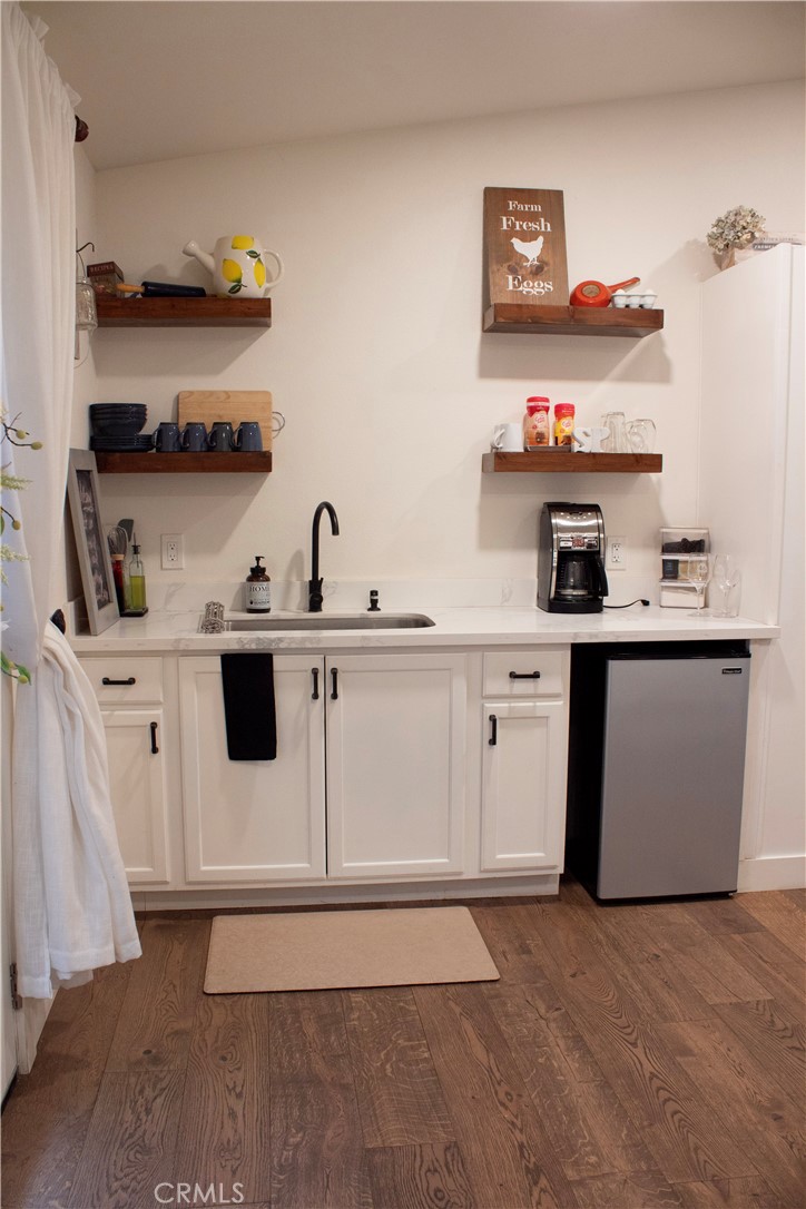 main property photo 58