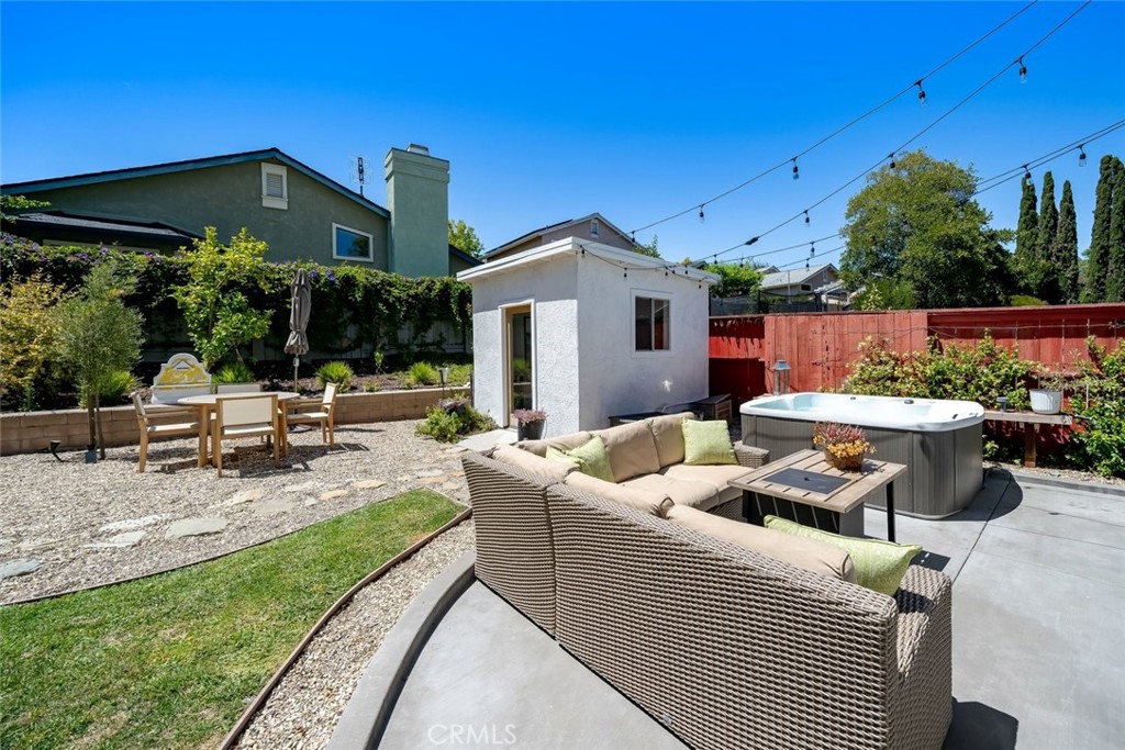 main property photo 31