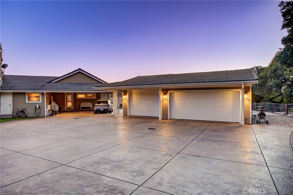 main property photo 59