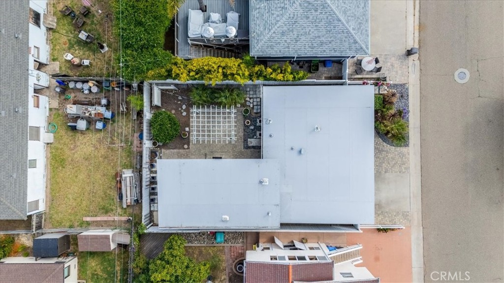 main property photo 38
