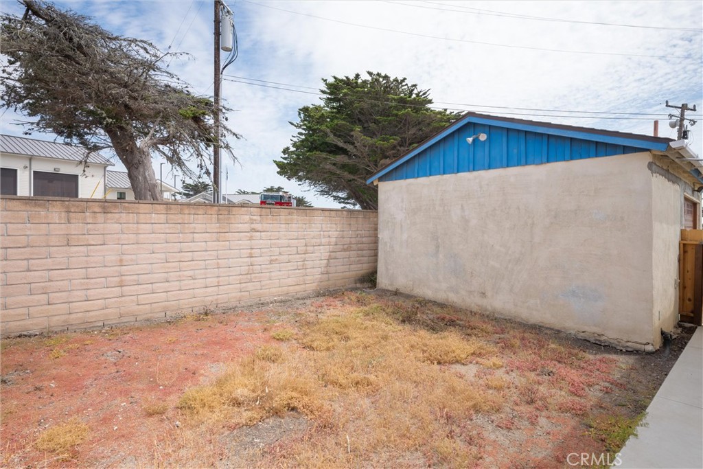 main property photo 16
