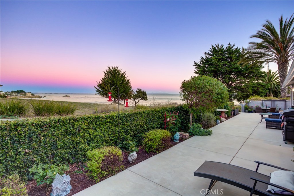 main property photo 45