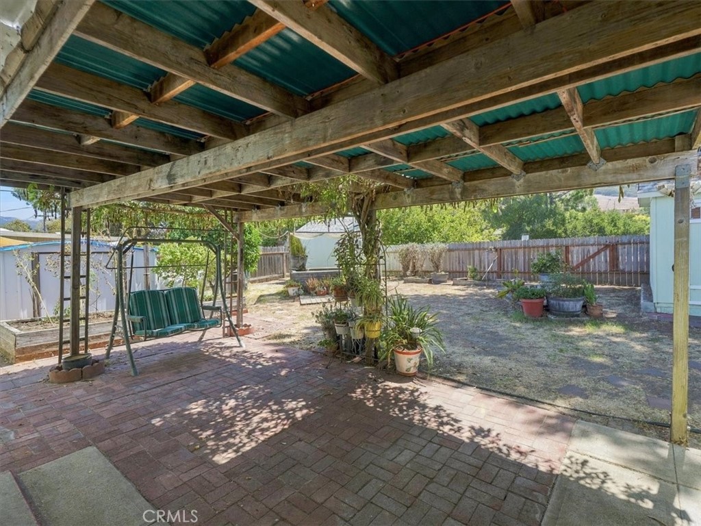 main property photo 14