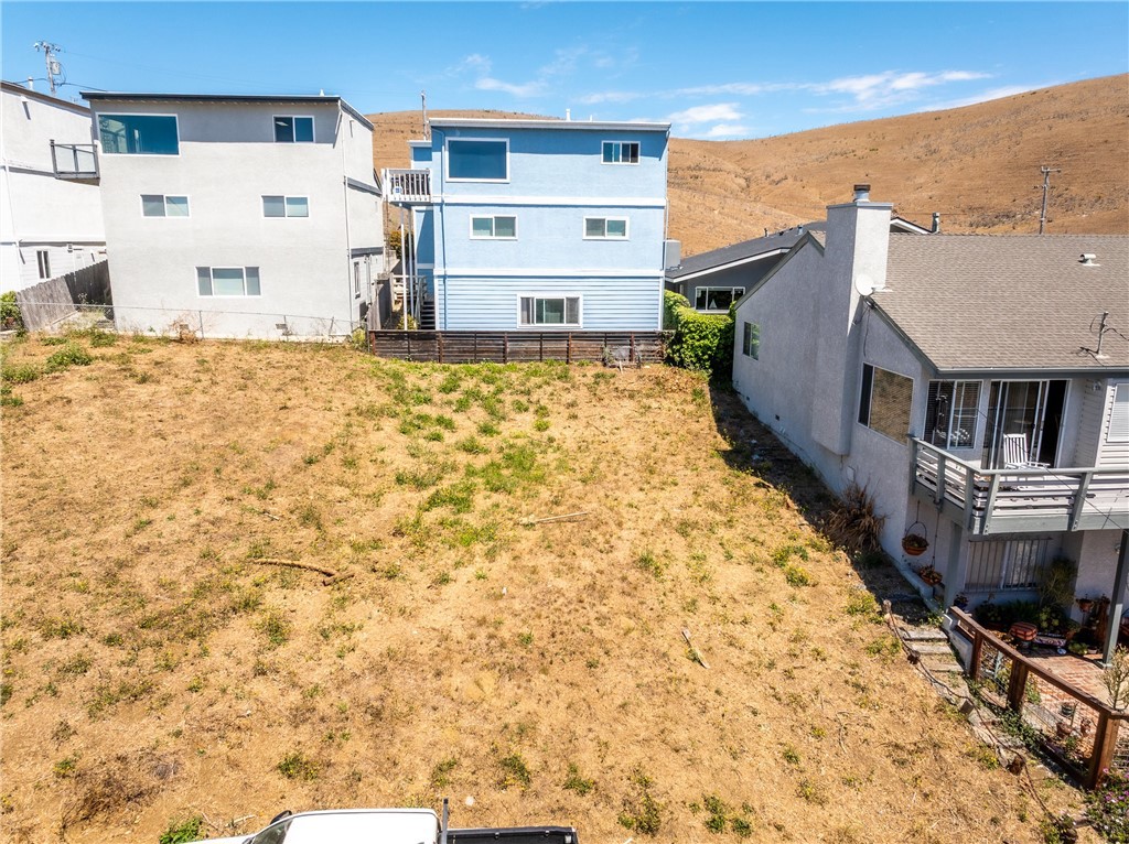 main property photo 7