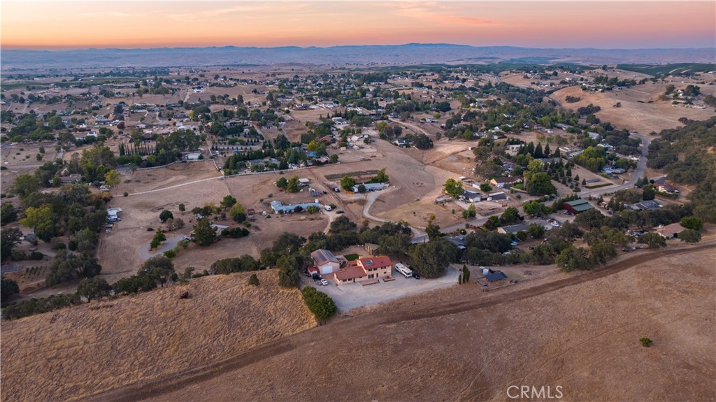 main property photo 36