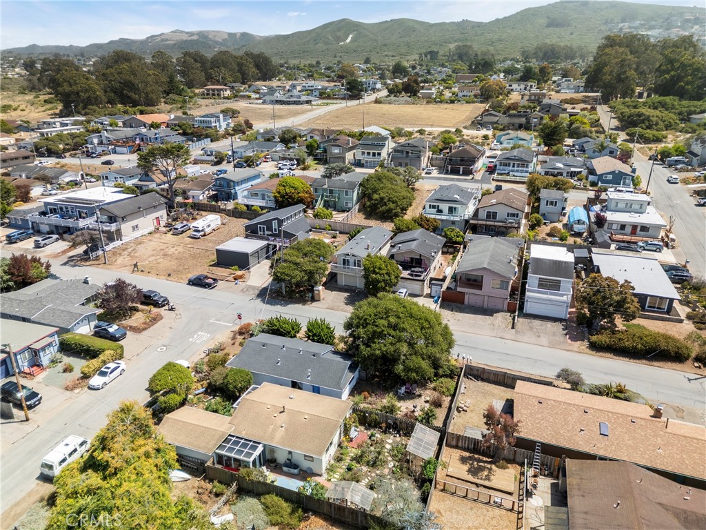 main property photo 44
