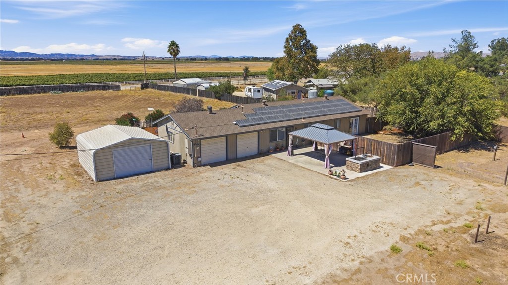 main property photo 27