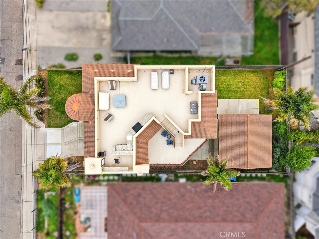 main property photo 64