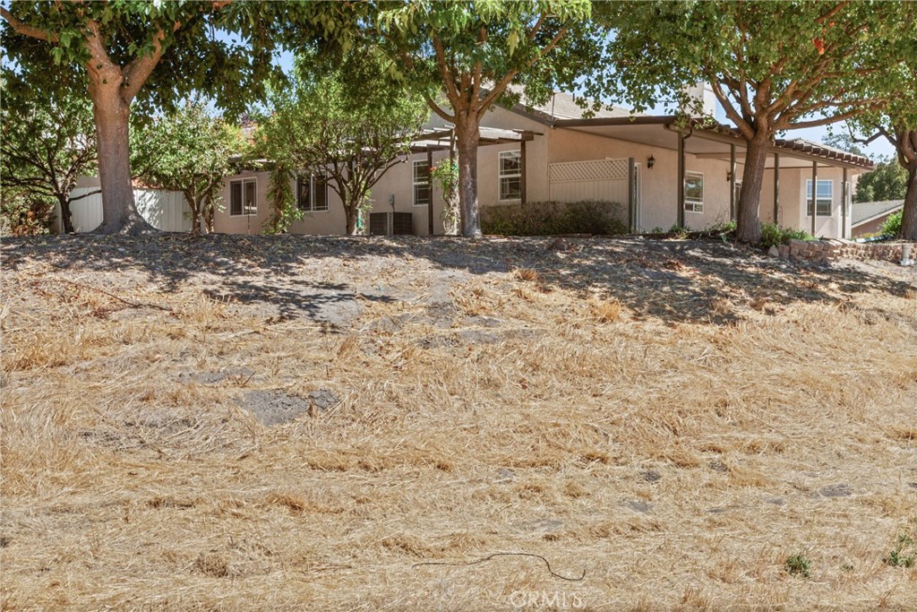 main property photo 45
