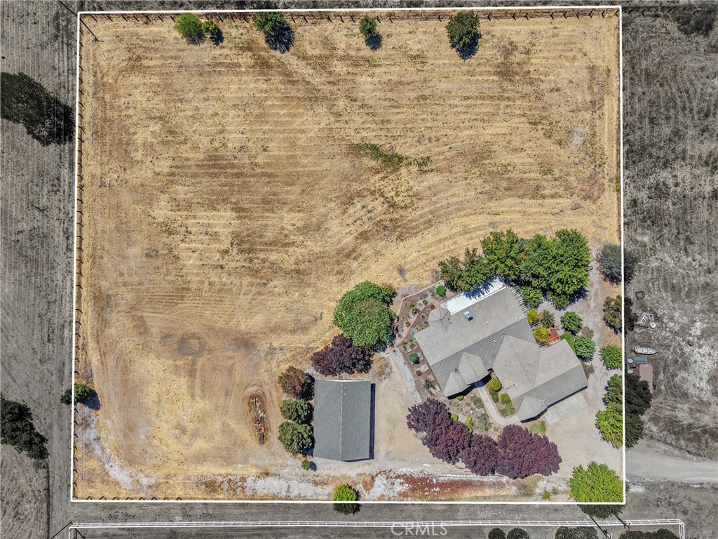main property photo 50