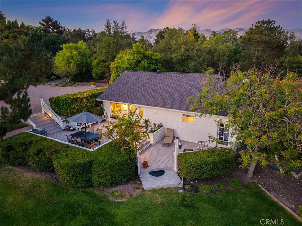 main property photo 28
