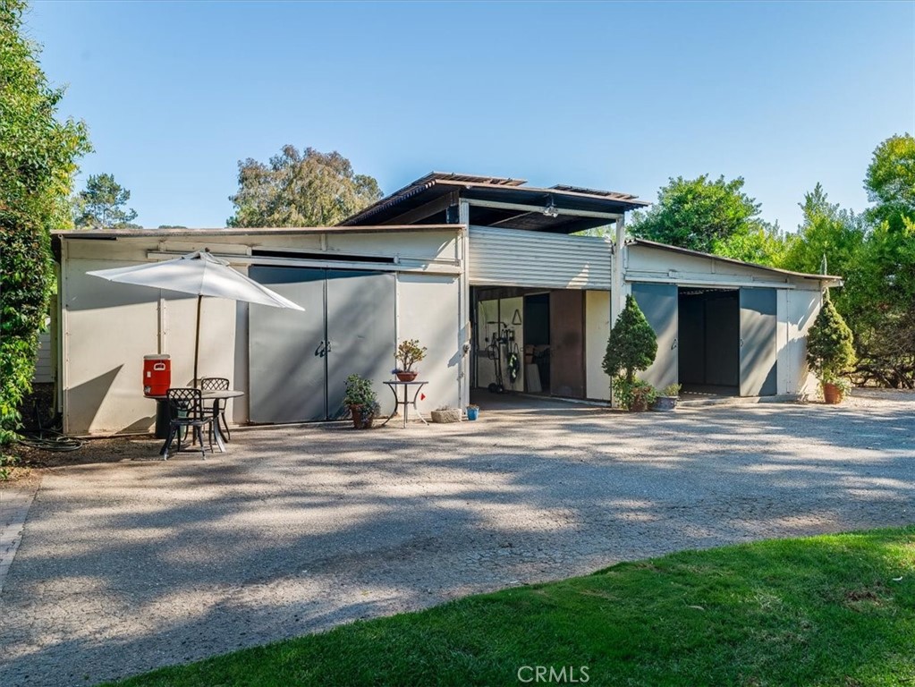 main property photo 60