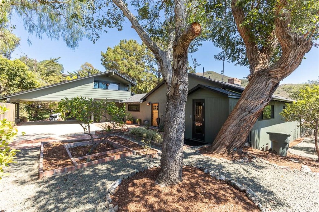 main property photo 50