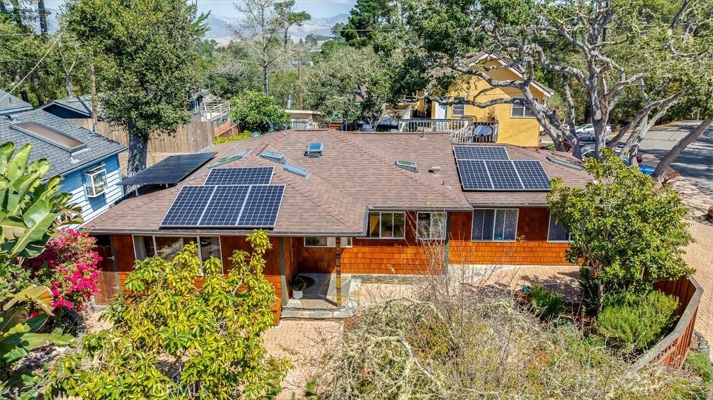 main property photo 30