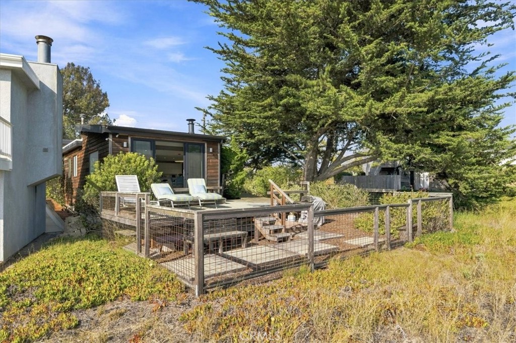 main property photo 42