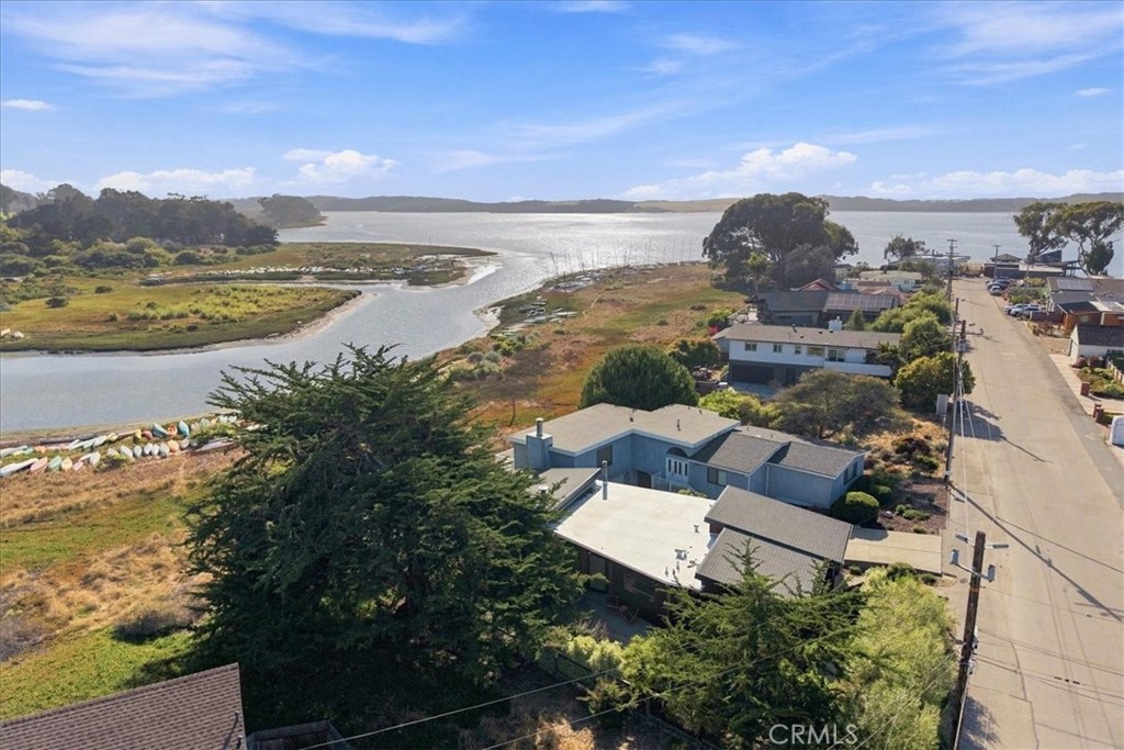 main property photo 47