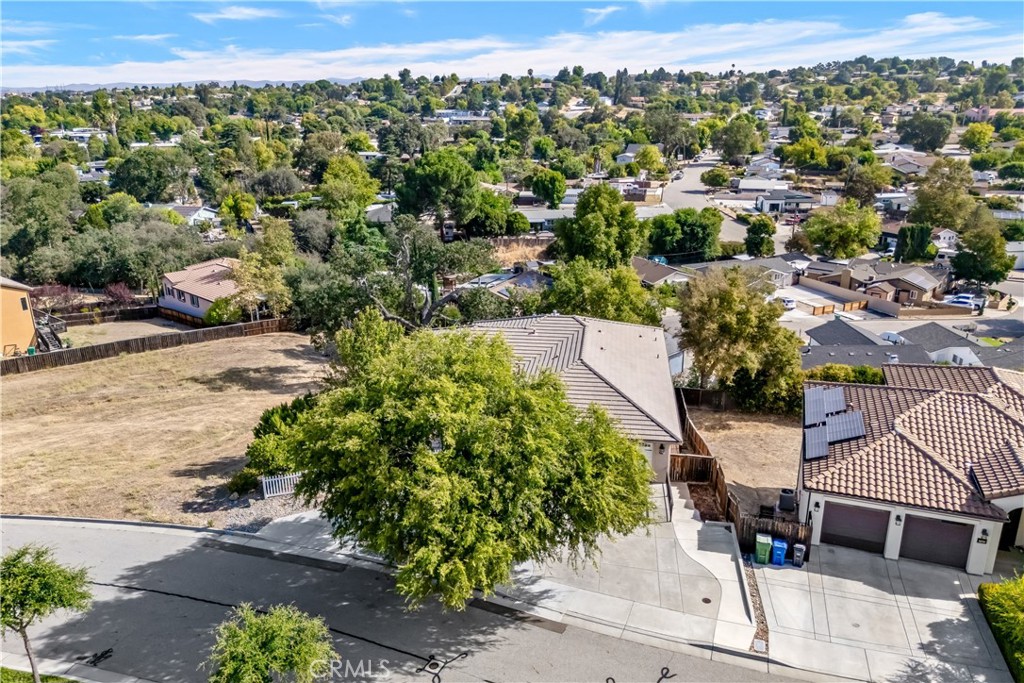 main property photo 66