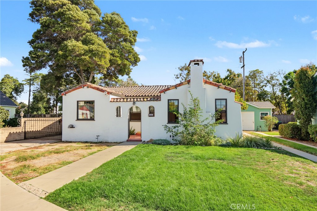 main property photo 34