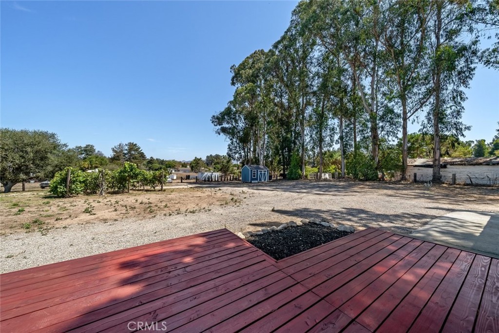 main property photo 22