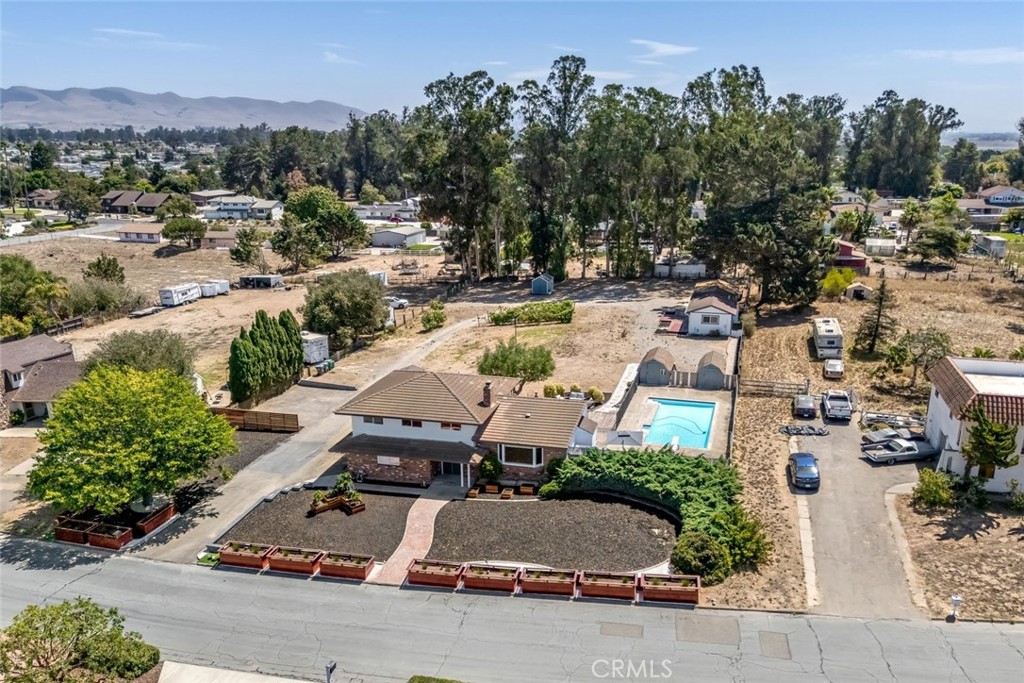 main property photo 57