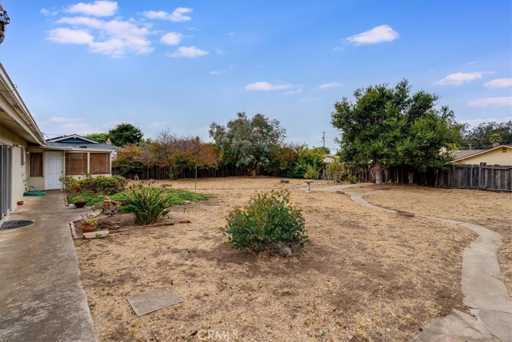 main property photo 25