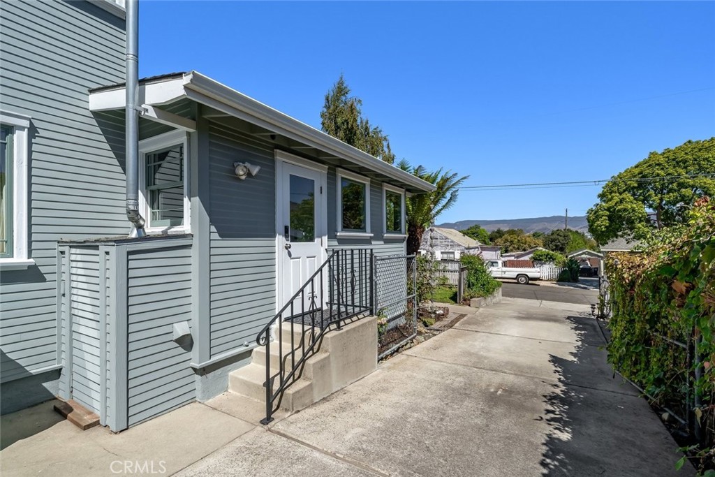 main property photo 45