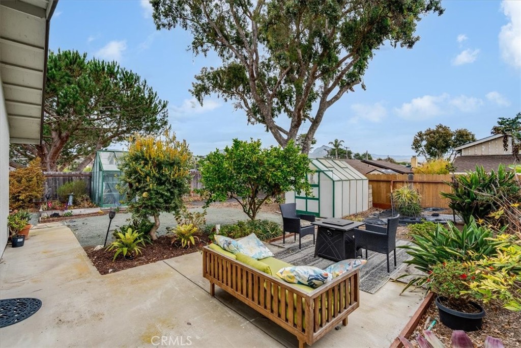 main property photo 17