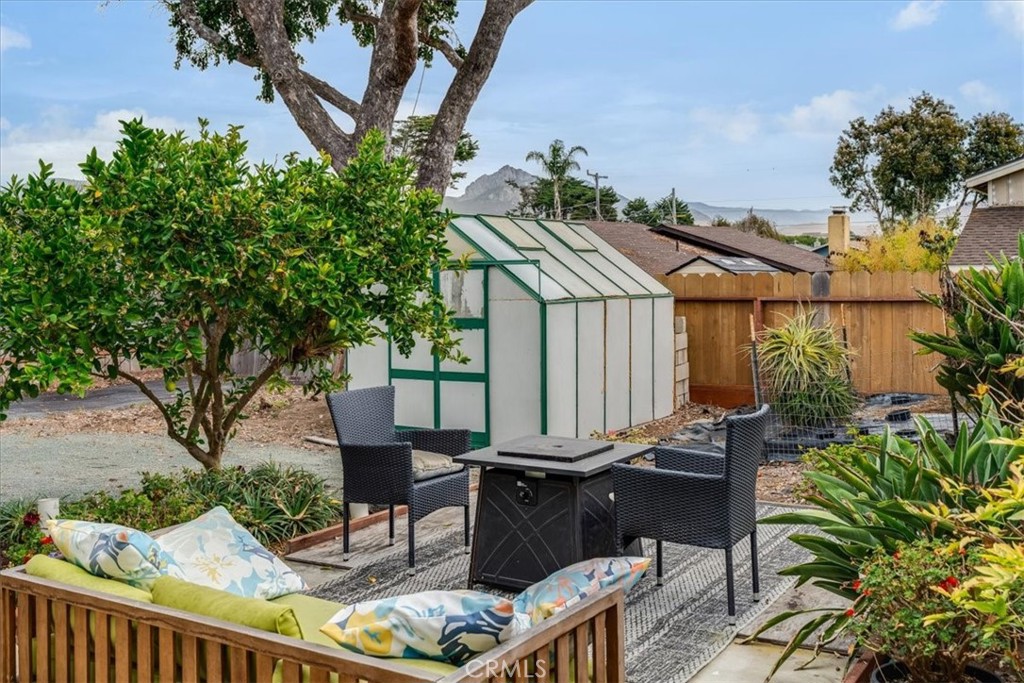 main property photo 18
