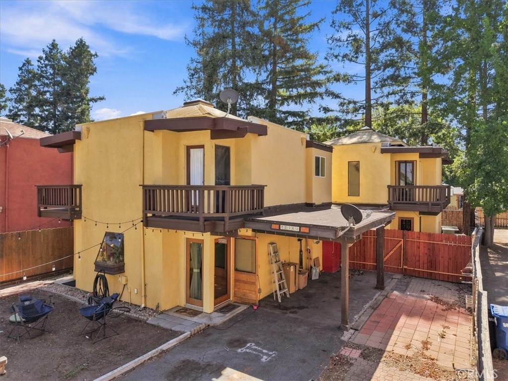 main property photo 11