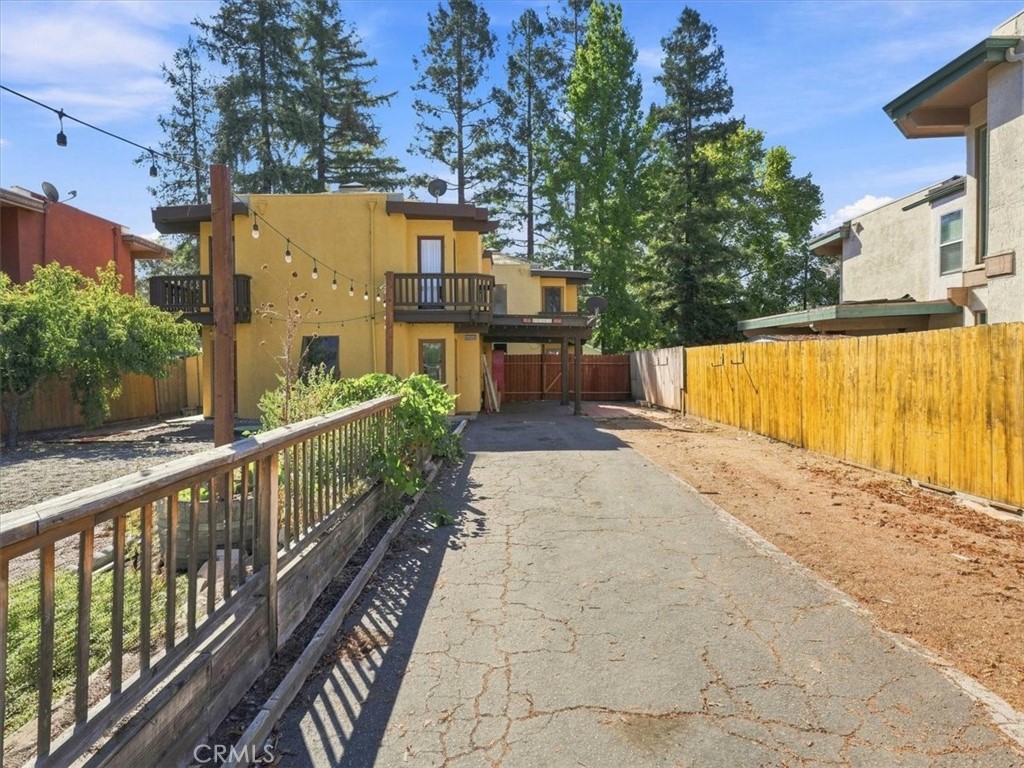 main property photo 4