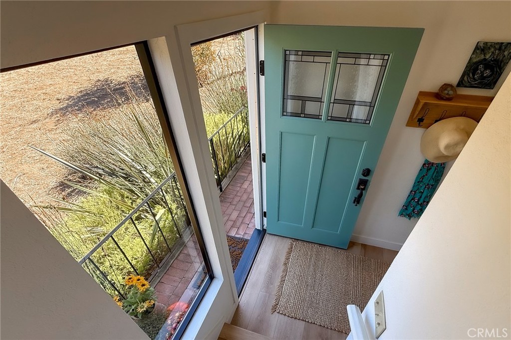 main property photo 6