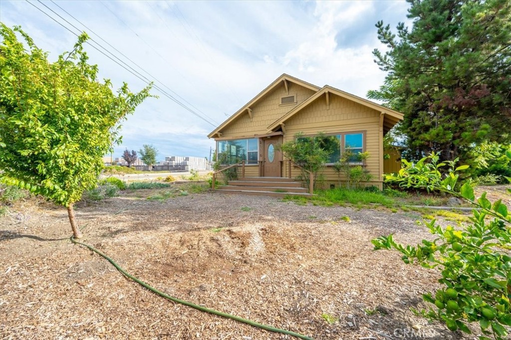 main property photo 13