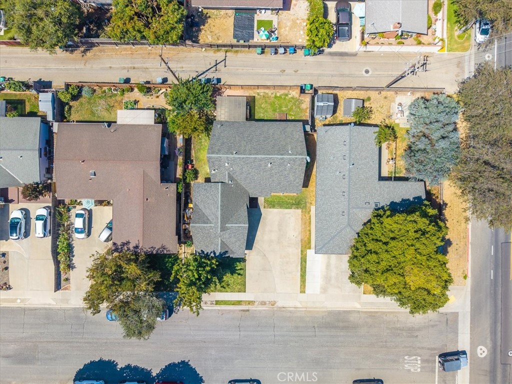 main property photo 44