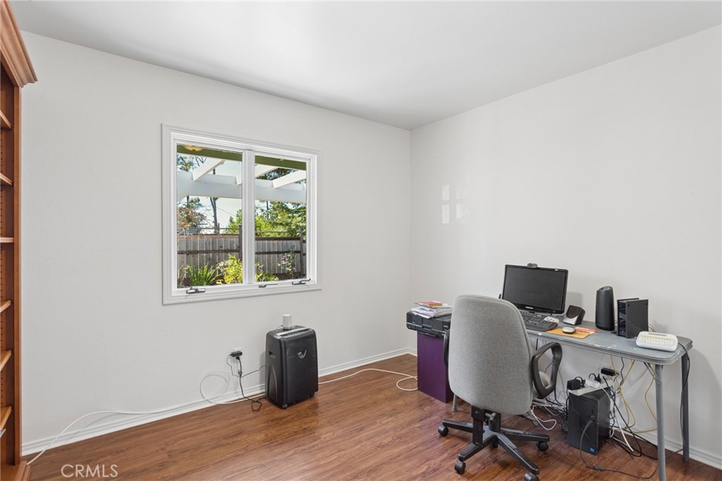 main property photo 18