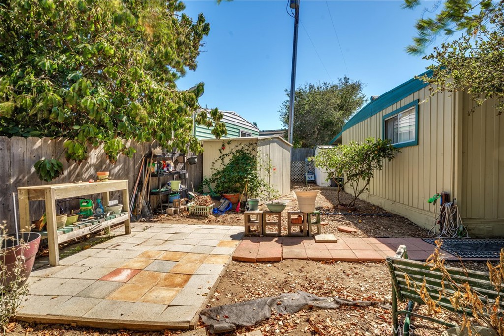 main property photo 20