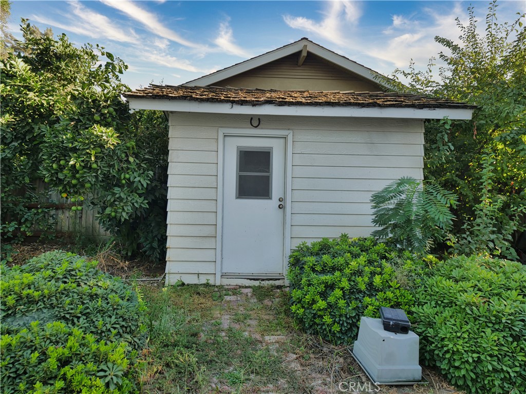 main property photo 22