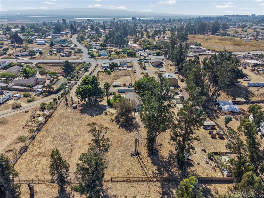 main property photo 46