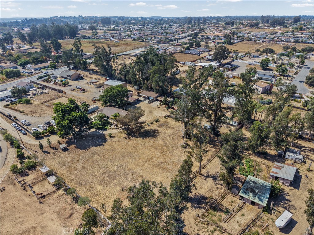 main property photo 47
