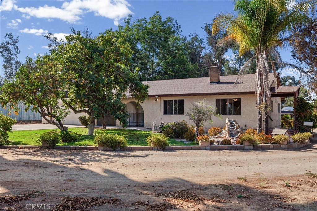 main property photo 5
